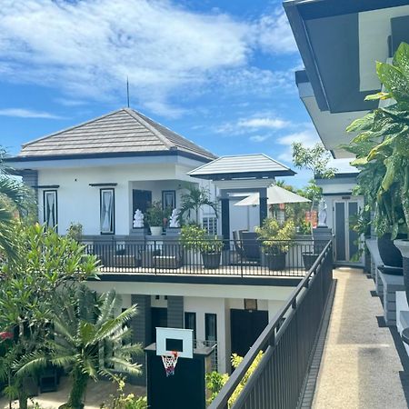 Villa Rumah Putih Abu Abu Senggigi Eksteriør bilde